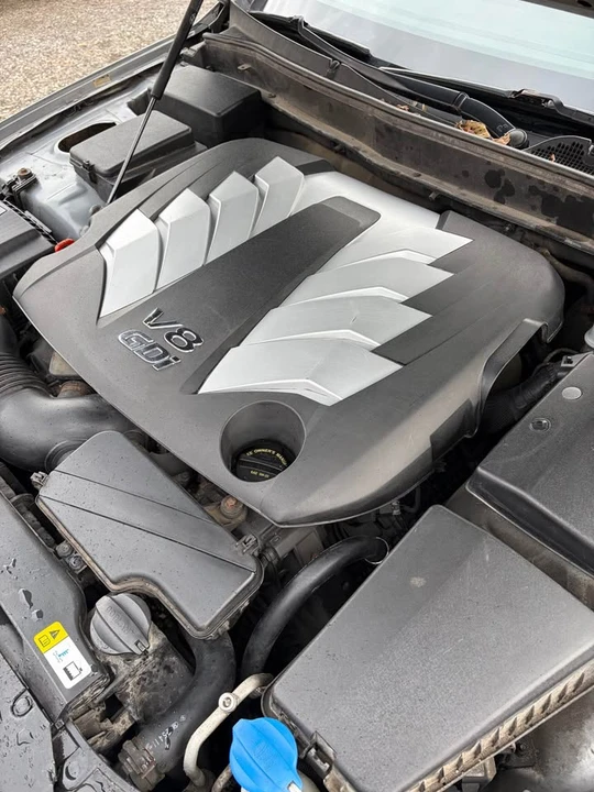 2013 Hyundai Genesis - Image 5 of 9