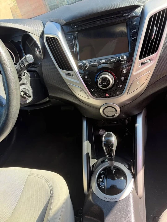 2013 Hyundai Genesis - Image 6 of 7