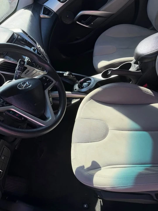 2013 Hyundai Genesis - Image 7 of 7