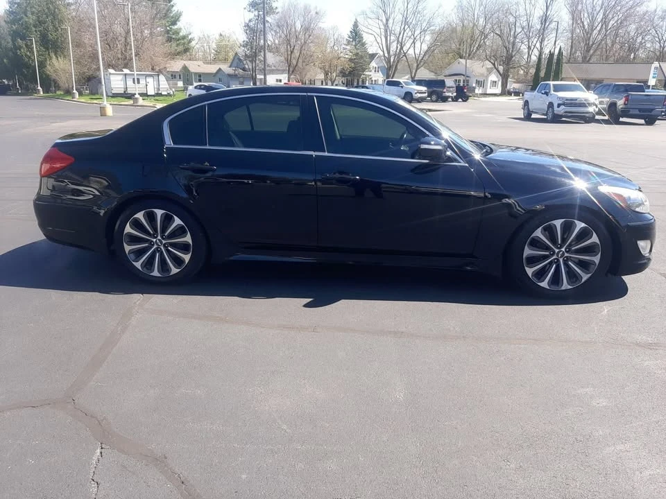 2013 Hyundai Genesis - Image 6 of 20