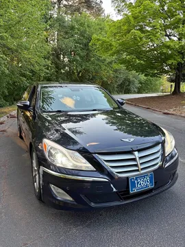 2013 Hyundai Genesis