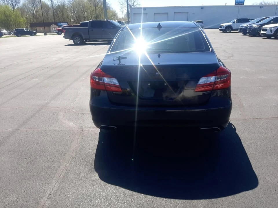 2013 Hyundai Genesis - Image 4 of 20