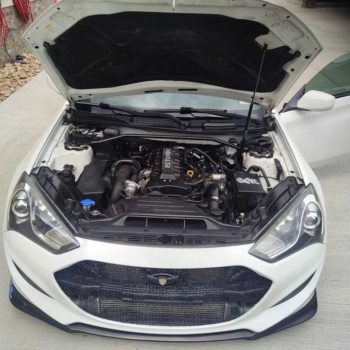 2013 Hyundai Genesis - Image 8 of 13