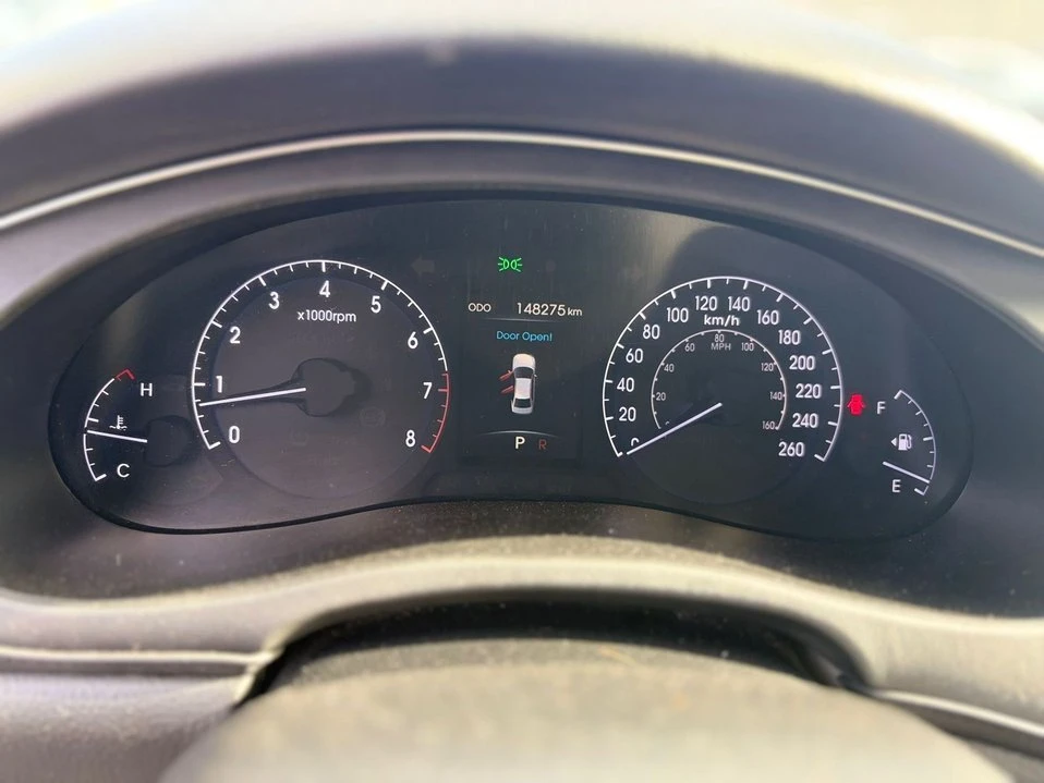 2013 Hyundai Genesis - Image 17 of 17