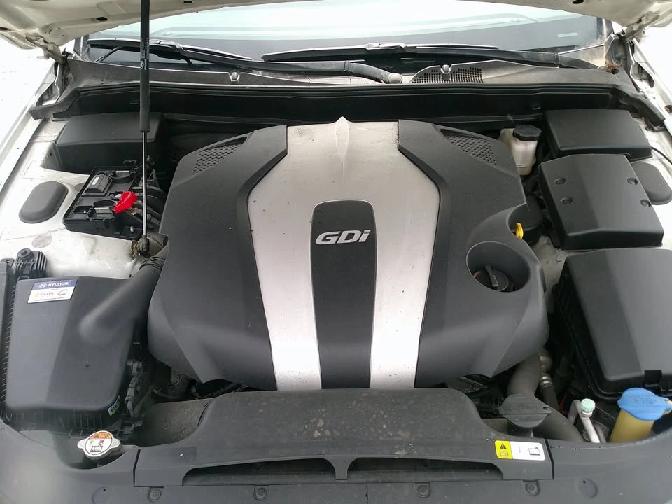 2013 Hyundai Genesis - Image 20 of 20