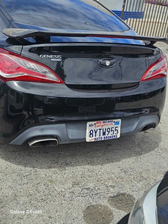 2013 Hyundai Genesis - Image 3 of 4