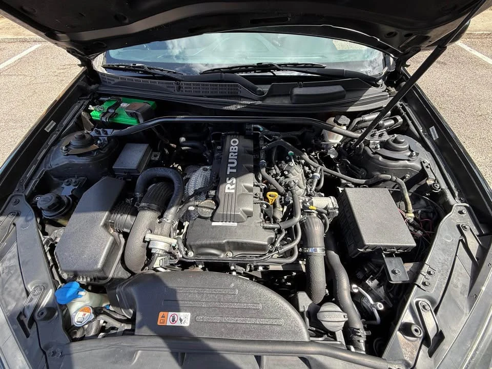 2013 Hyundai Genesis - Image 13 of 14