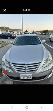 2013 Hyundai Genesis