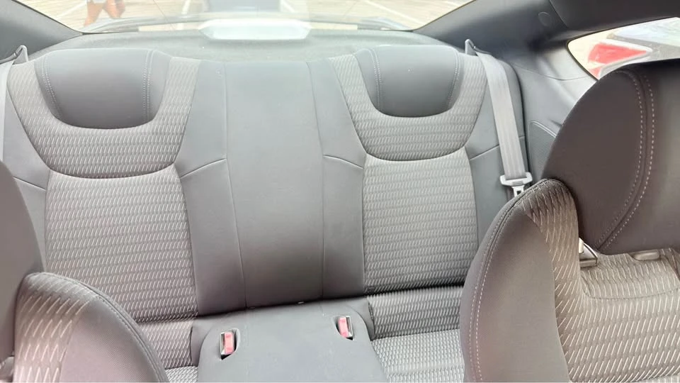 2013 Hyundai Genesis - Image 8 of 14