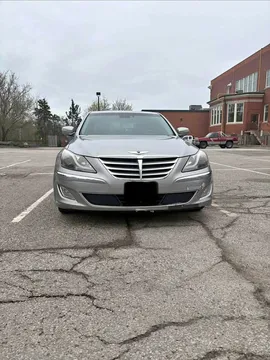 2013 Hyundai Genesis