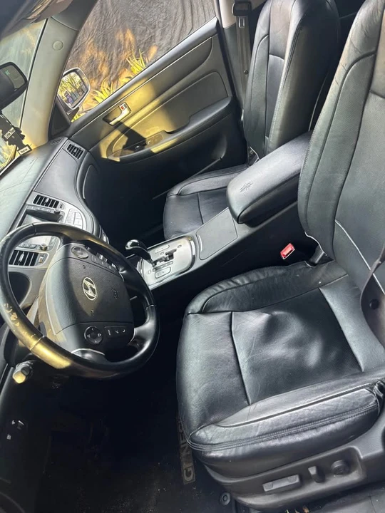 2013 Hyundai Genesis - Image 5 of 6