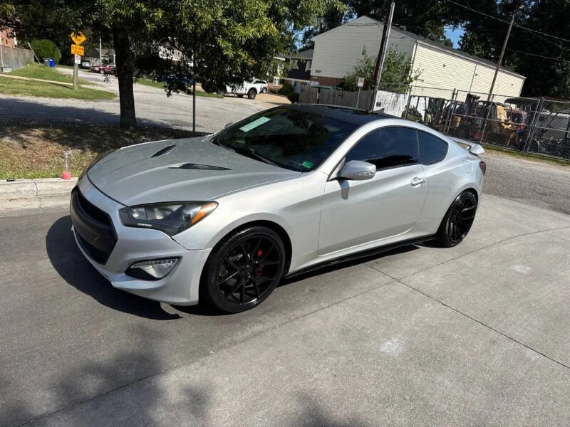 2013 Hyundai Genesis - Image 6 of 19