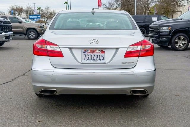 2013 Hyundai Genesis - Image 3 of 7