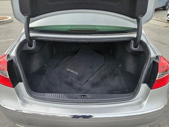 2013 Hyundai Genesis - Image 13 of 14