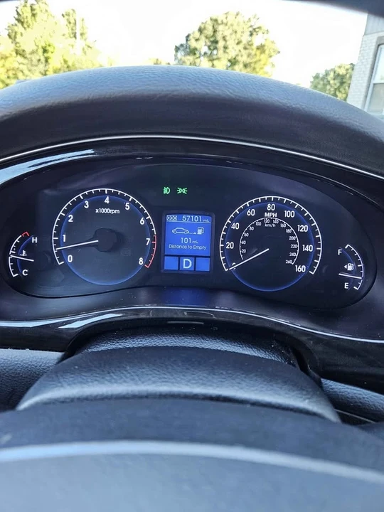 2013 Hyundai Genesis - Image 12 of 12
