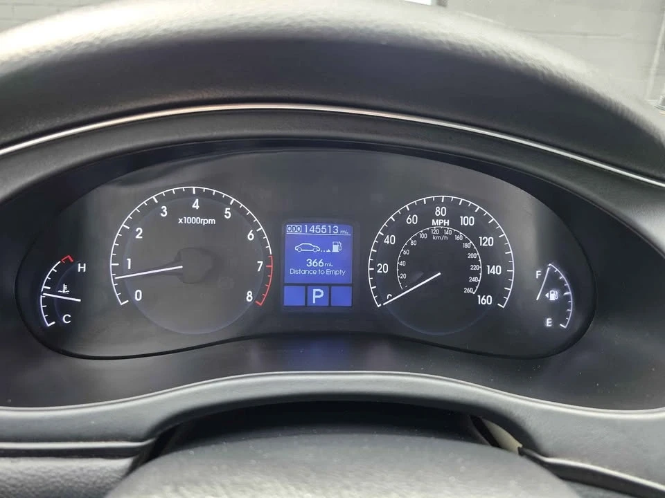 2013 Hyundai Genesis - Image 12 of 12