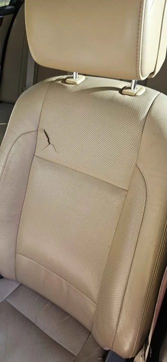 2013 Hyundai Genesis - Image 10 of 14