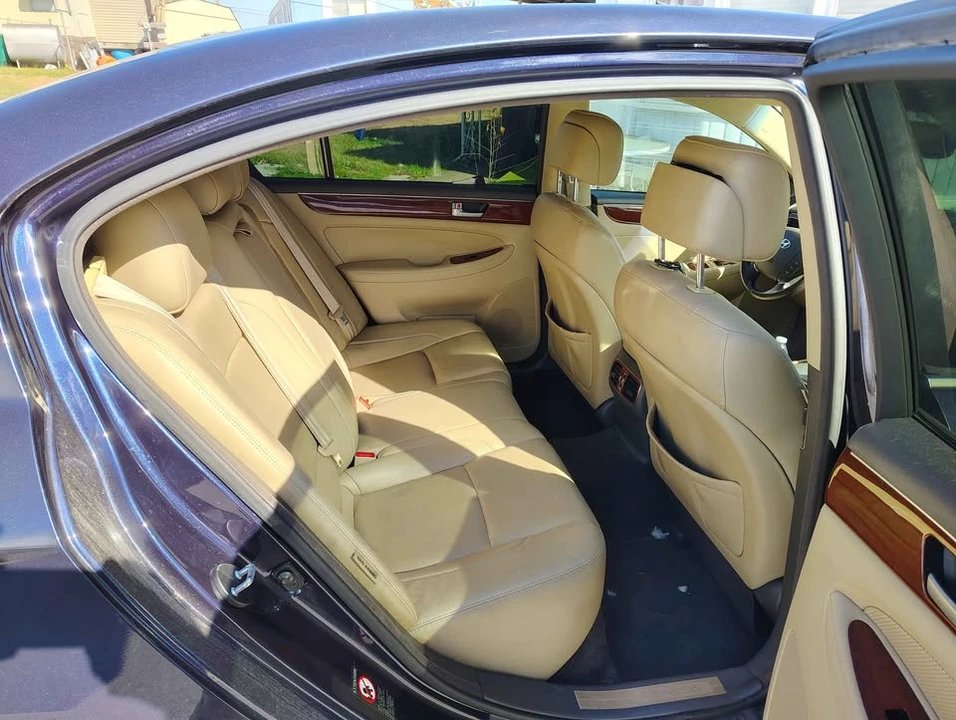 2013 Hyundai Genesis - Image 4 of 8