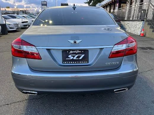 2013 Hyundai Genesis - Image 6 of 14