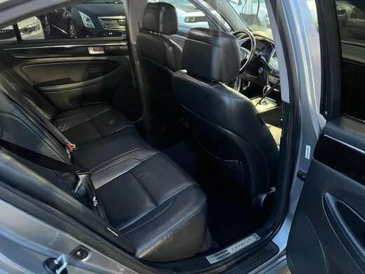2013 Hyundai Genesis - Image 11 of 14