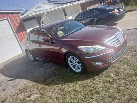 2013 Hyundai Genesis 3.8 Sedan
