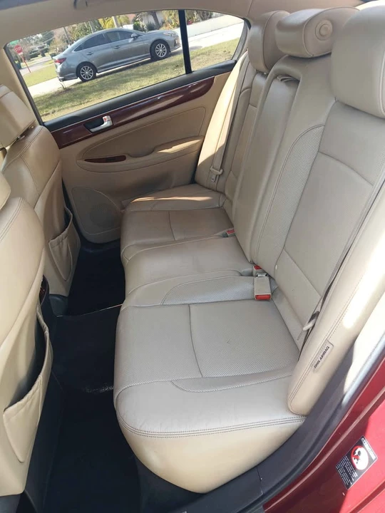 2013 Hyundai Genesis - Image 6 of 8
