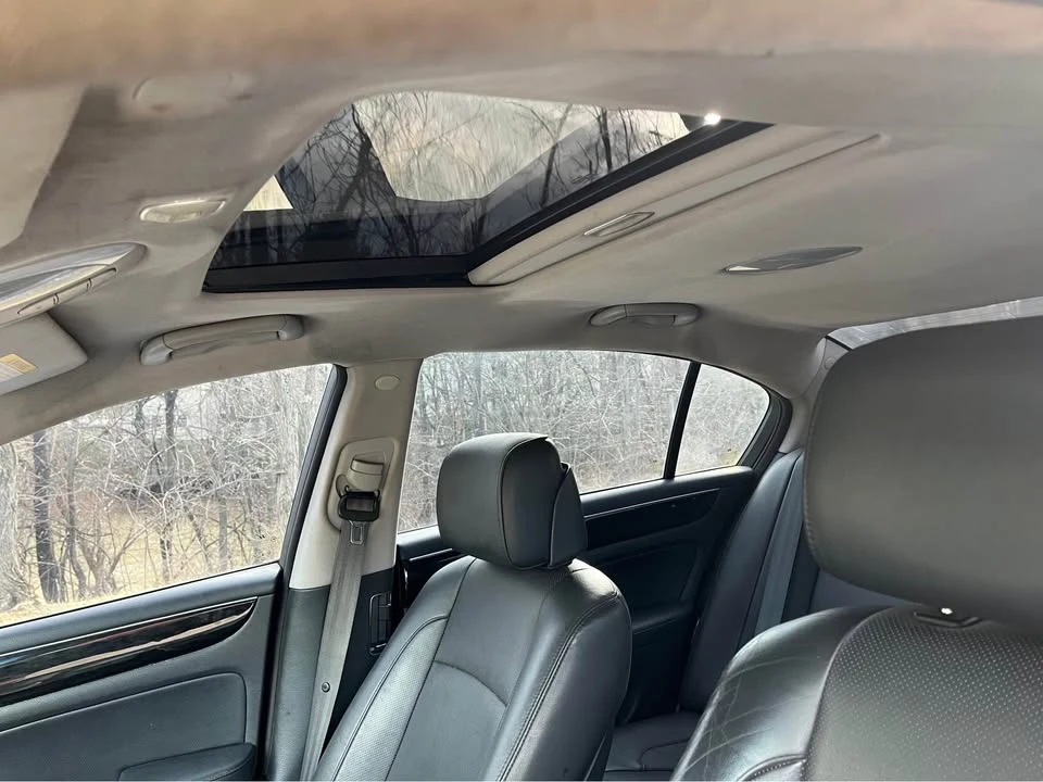 2013 Hyundai Genesis - Image 8 of 11