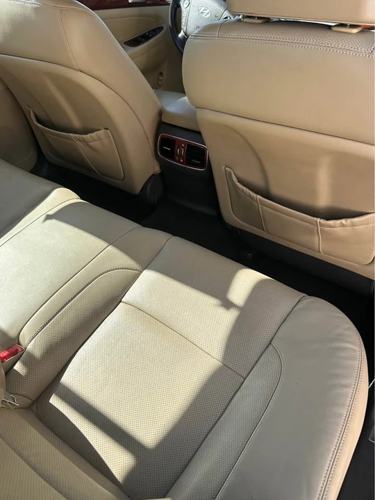 2013 Hyundai Genesis - Image 13 of 15