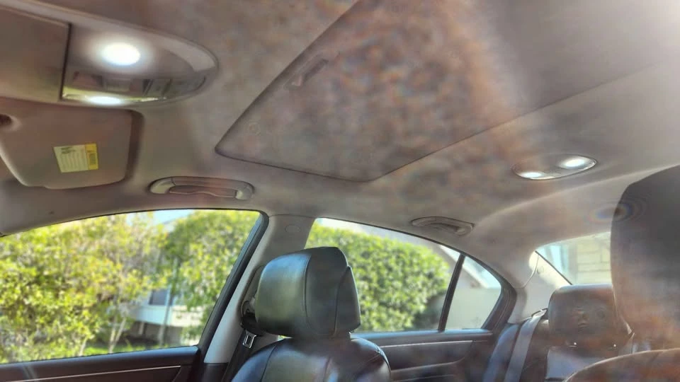 2013 Hyundai Genesis - Image 14 of 15