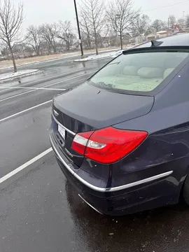 2013 Hyundai Genesis 3.8 Sedan