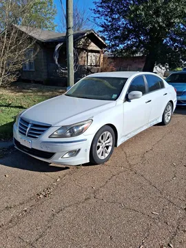 2013 Hyundai Genesis 3.8 Sedan