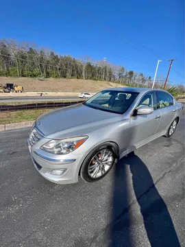 2013 Hyundai Genesis 3.8 Sedan