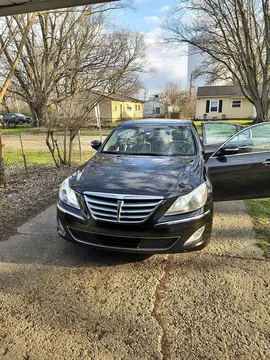 2013 Hyundai Genesis 3.8 Sedan
