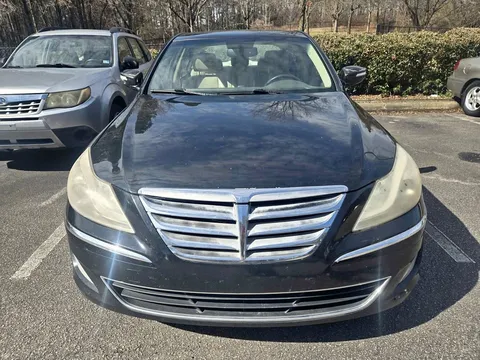 2013 Hyundai Genesis 3.8 Sedan