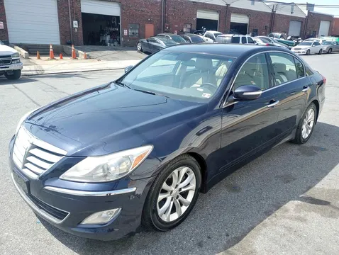 2013 Hyundai Genesis 3.8 Sedan