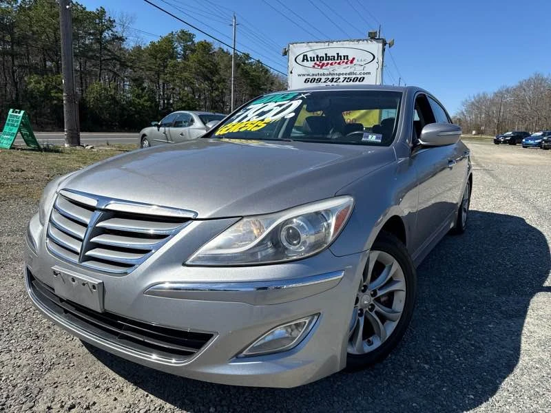 2013 Hyundai Genesis - Image 2 of 16