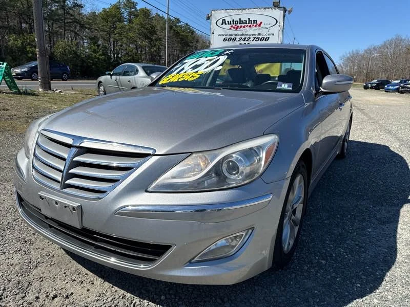 2013 Hyundai Genesis - Image 5 of 16