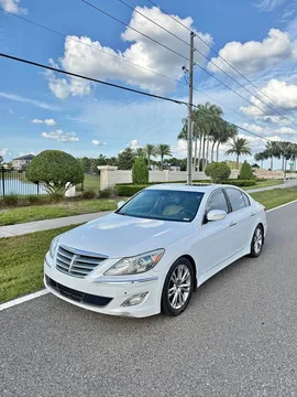 2013 Hyundai Genesis 3.8 Sedan