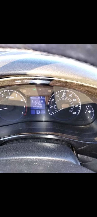 2013 Hyundai Genesis - Image 8 of 10