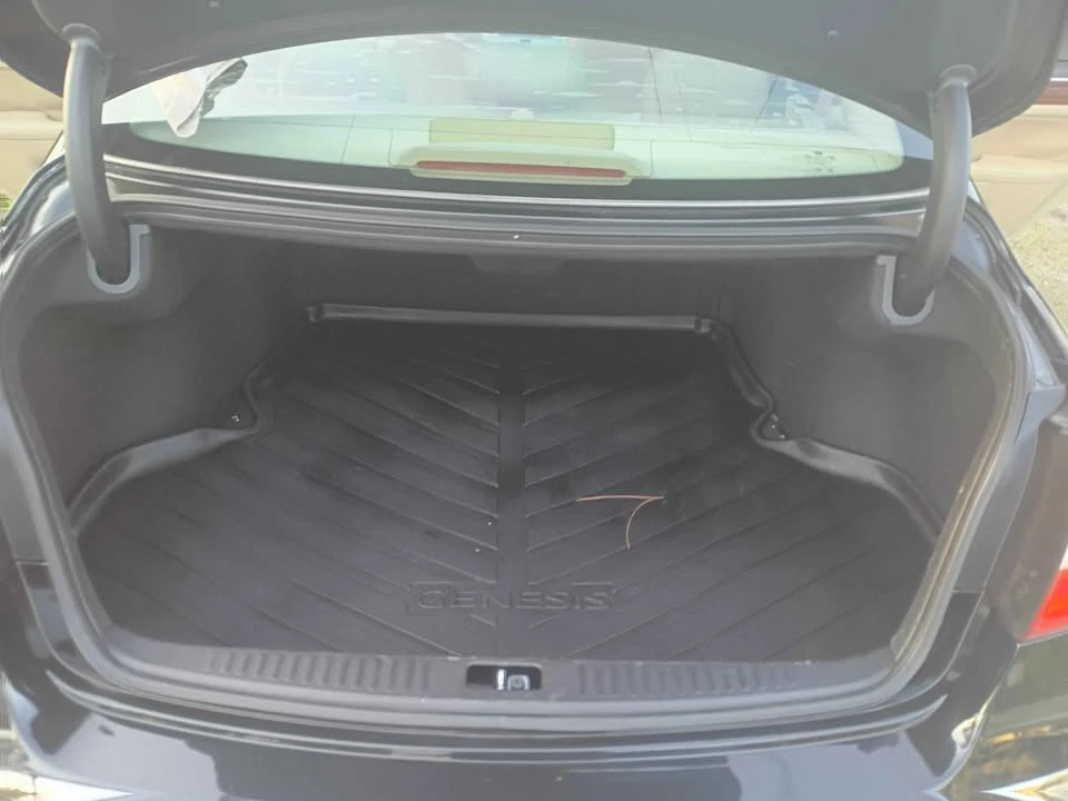 2013 Hyundai Genesis - Image 5 of 20