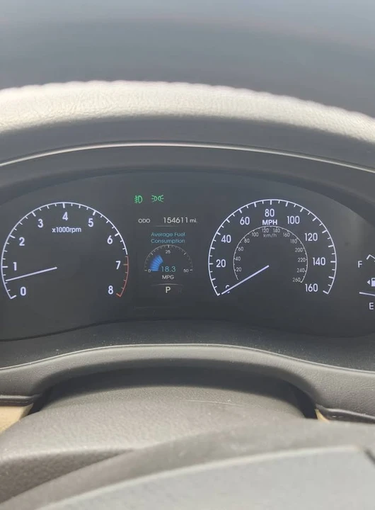 2013 Hyundai Genesis - Image 7 of 11