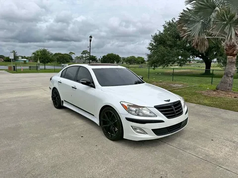 2013 Hyundai Genesis 3.8 Sedan