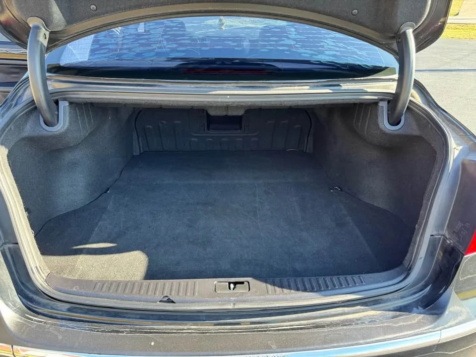 2013 Hyundai Genesis - Image 20 of 20