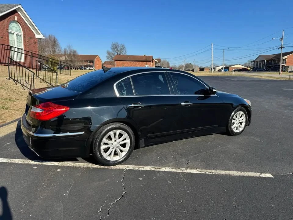 2013 Hyundai Genesis - Image 6 of 20