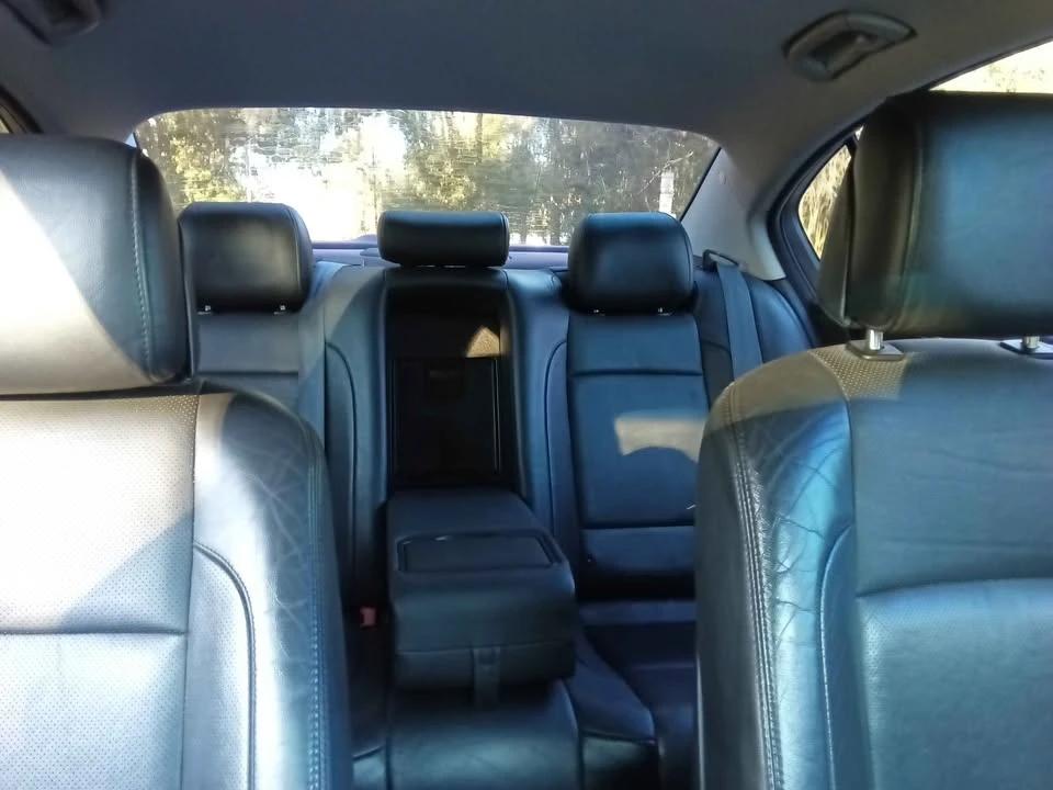 2013 Hyundai Genesis - Image 17 of 20