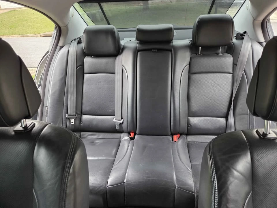 2013 Hyundai Genesis - Image 8 of 11