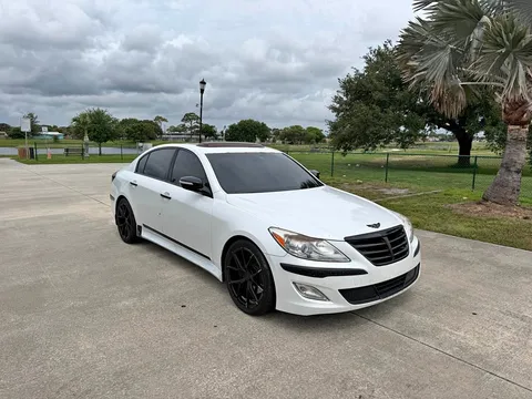 2013 Hyundai Genesis 3.8 Sedan
