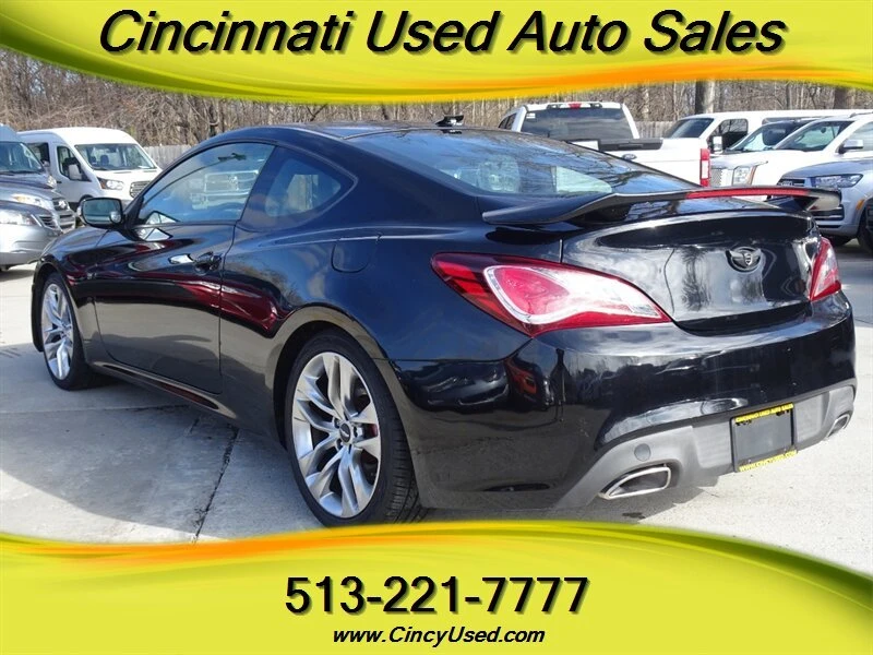 2013 Hyundai Genesis - Image 8 of 20