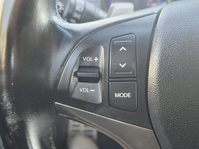 2013 Hyundai Genesis Coupe - Image 18 of 19