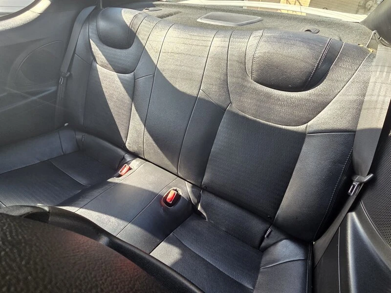 2013 Hyundai Genesis Coupe - Image 10 of 19